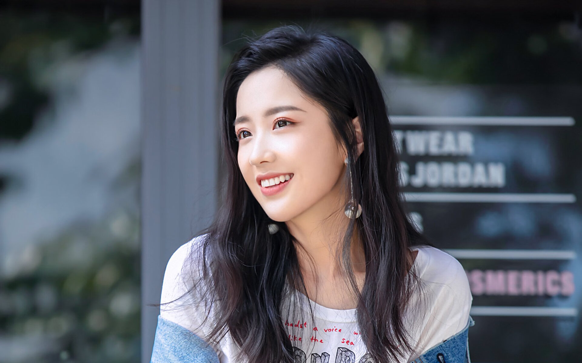 青少年足球普及策略不足,论青少年足球发展的重要性