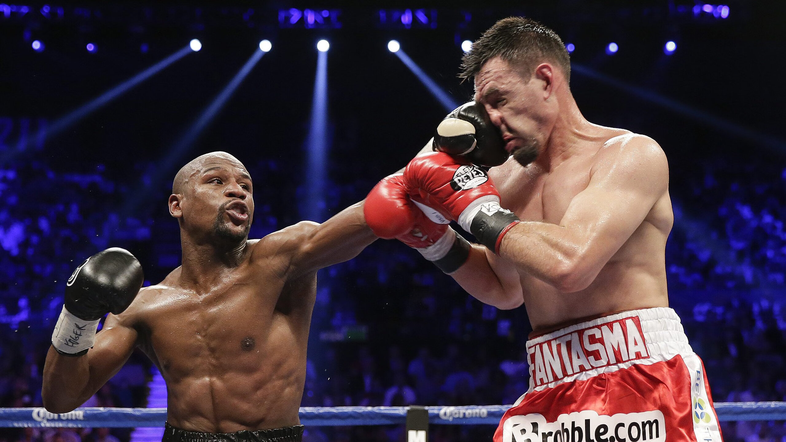 _勇士迎战火热，三分雨四溅_，勇士三分庆祝手势