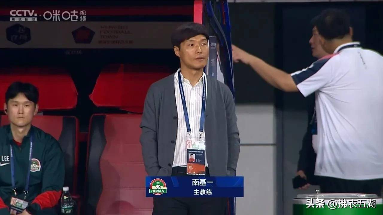 乐鱼体育:中超“换帅如换刀”，球迷：这次“手术”能成功吗？的简单介绍